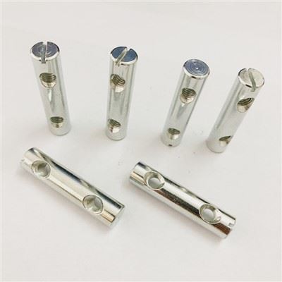 6 mm risttüübel puidule