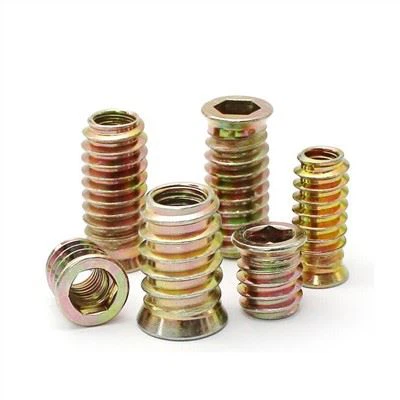 Mööbli 4mm keermestatud sisetükk